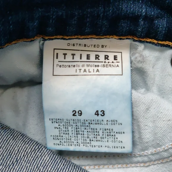 EUC Versace boot cut jeans - Picture 7 of 7